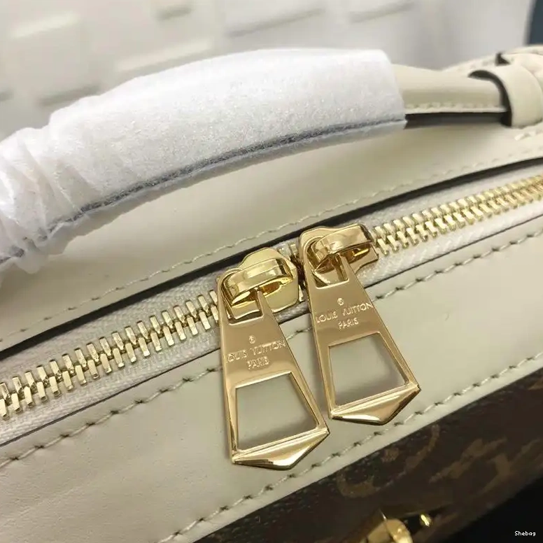 Bags LV 19T1L0068 0802